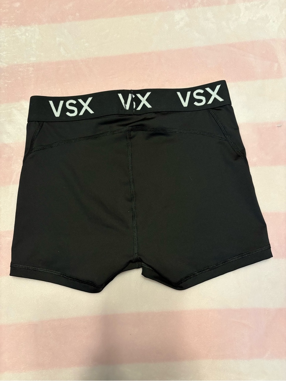 VSX HOT SHORT - Picture 3 of 3